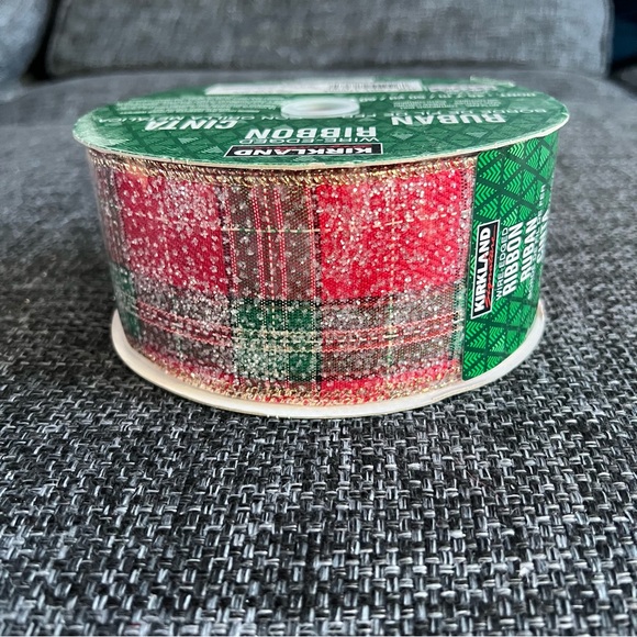 NWT Kirkland Wire Edged Ribbon Christmas Plaid 50 Yards - Picture 4 of 7